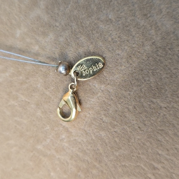 Lia Sophia Necklace - Picture 7 of 8